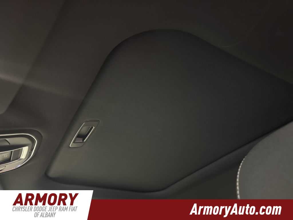 Thumbnail: 2026 Jeep Grand Cherokee - 22