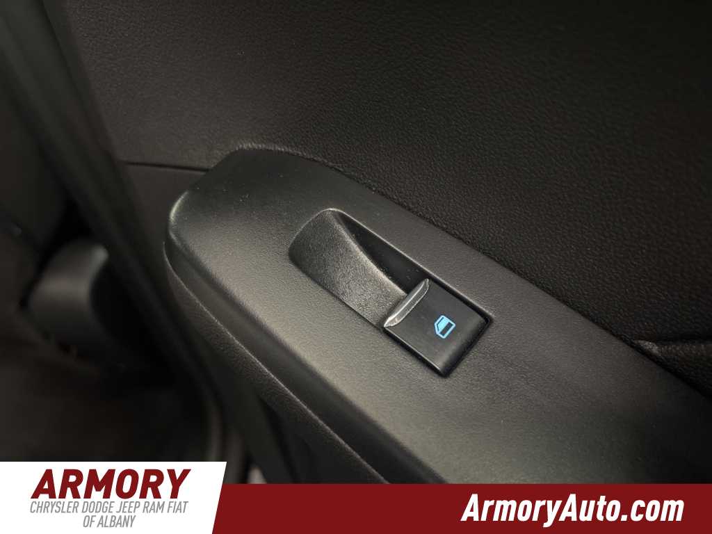 Thumbnail: 2024 Ford Escape - 29