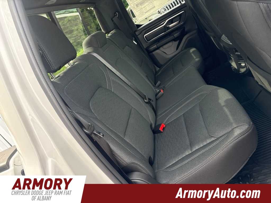 Thumbnail: 2026 RAM 1500 - 31