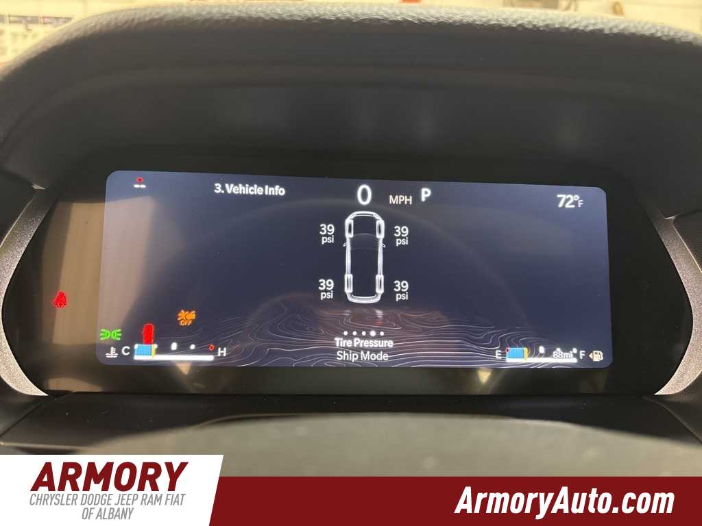 Thumbnail: 2025 Jeep Grand Cherokee L - 14