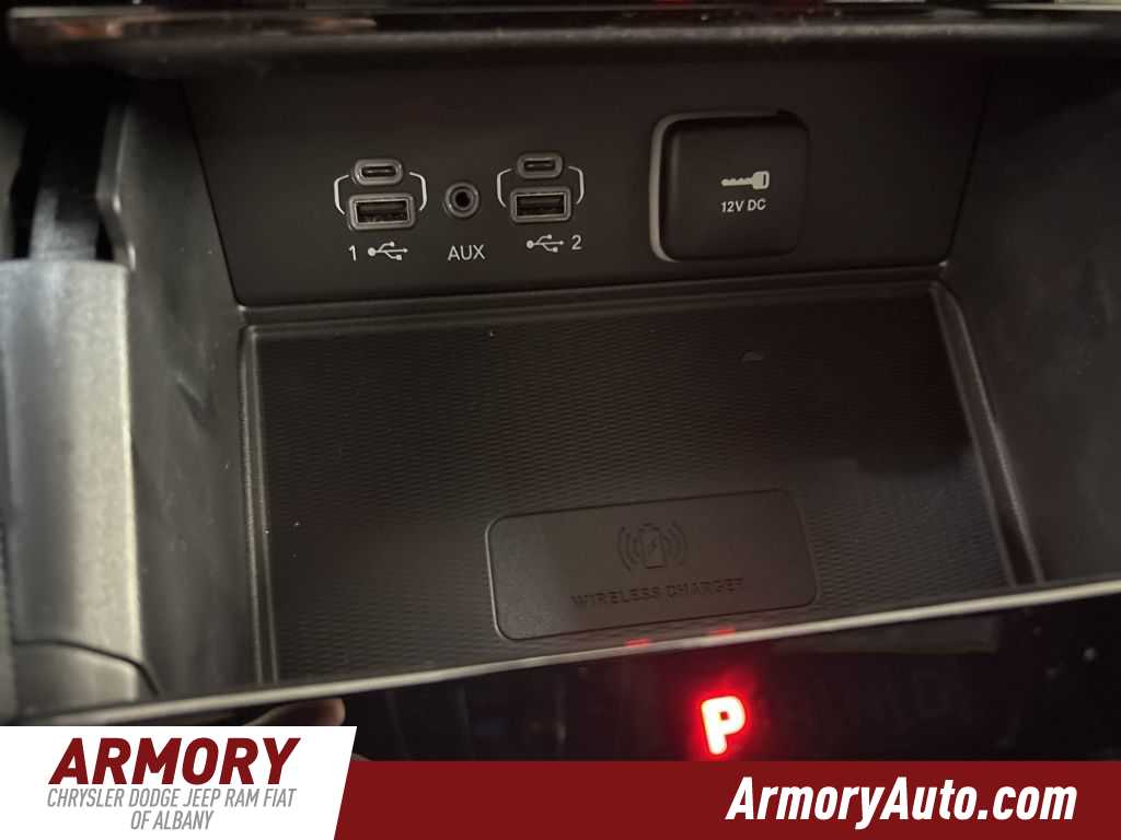 Thumbnail: 2025 Jeep Grand Cherokee L - 17