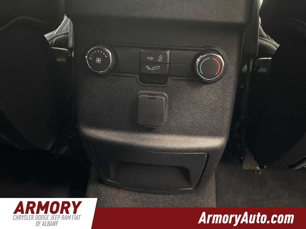 Thumbnail: 2019 Ford Explorer - 38