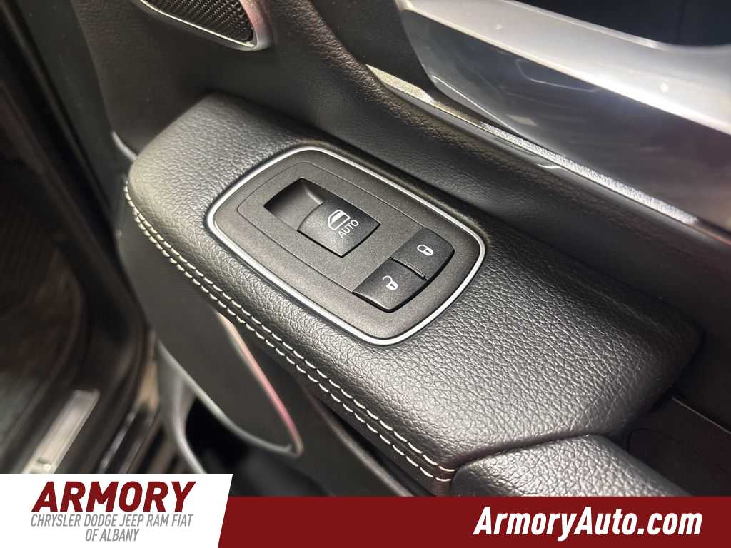 Thumbnail: 2021 RAM 1500 - 37