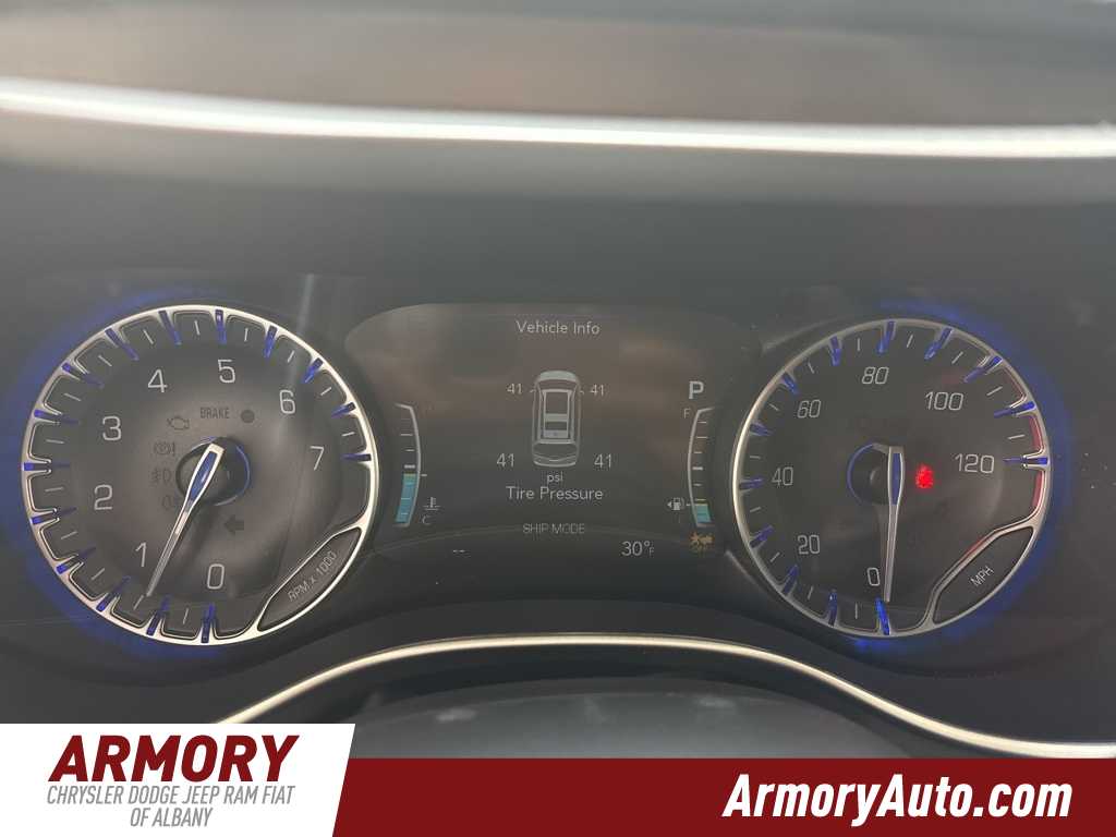 Thumbnail: 2026 Chrysler Pacifica - 14