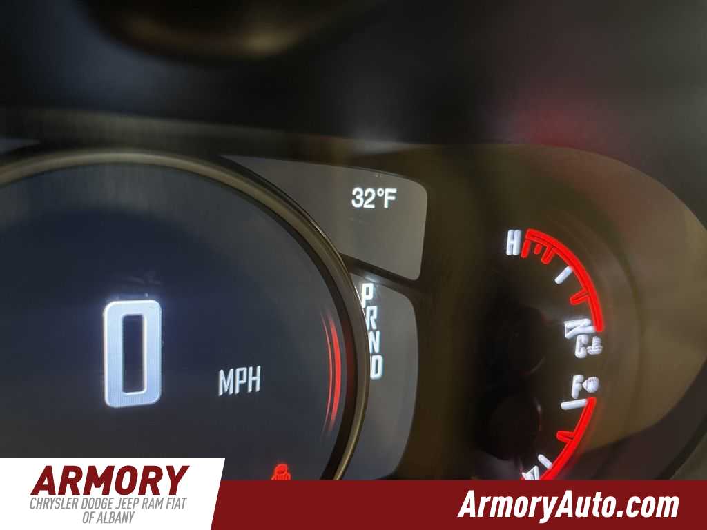 Thumbnail: 2021 Dodge Durango - 14