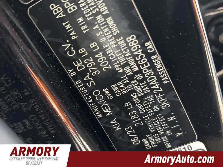 Thumbnail: 2023 Kia Forte - 39