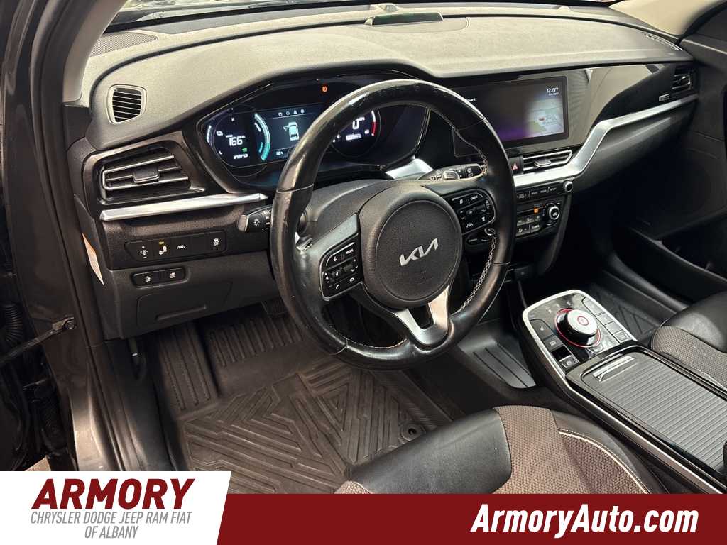 Thumbnail: 2022 Kia Niro - 10