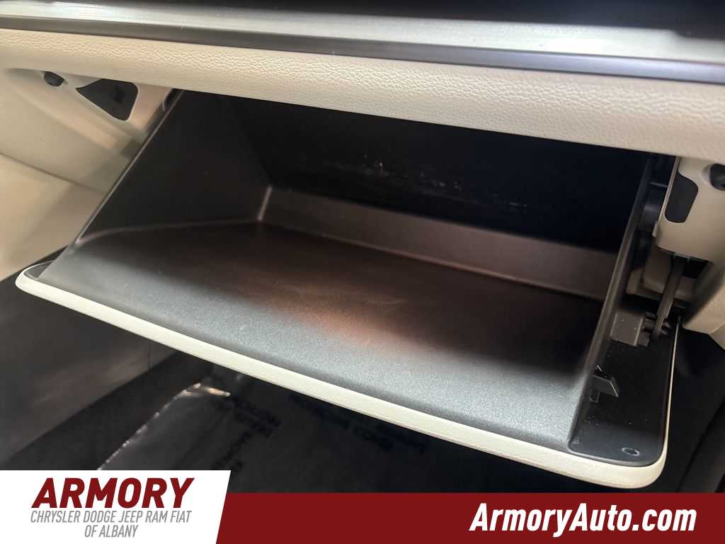 Thumbnail: 2023 Kia Sportage - 42