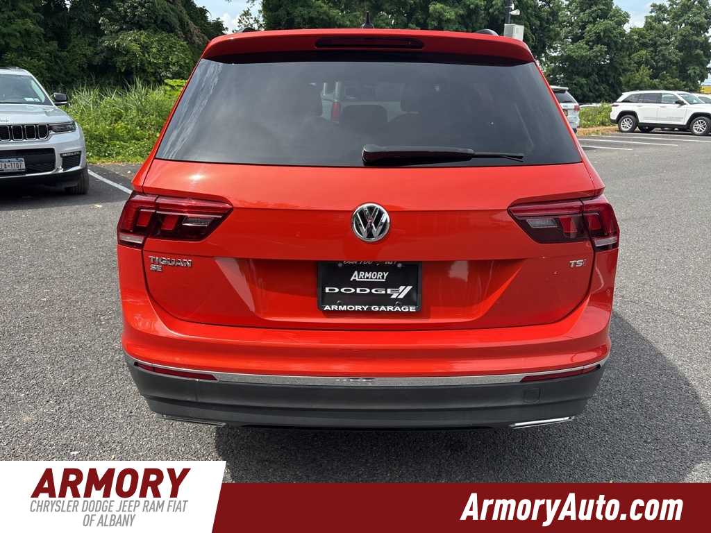 Thumbnail: 2018 Volkswagen Tiguan - 5