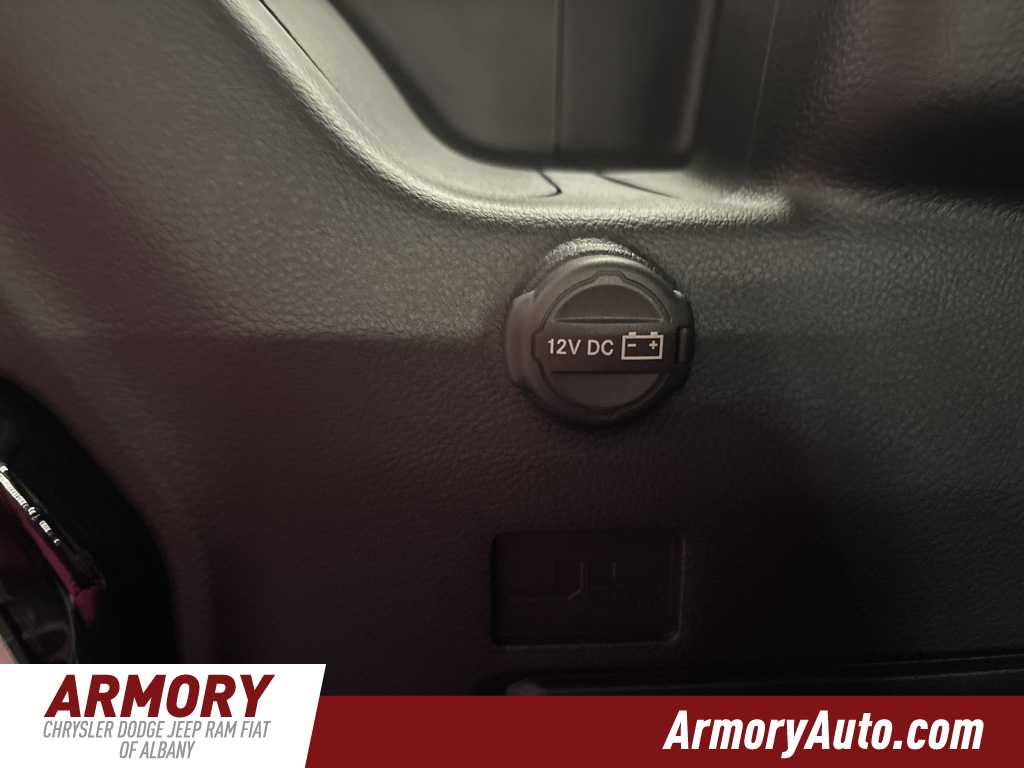 Thumbnail: 2025 Jeep Wrangler - 27