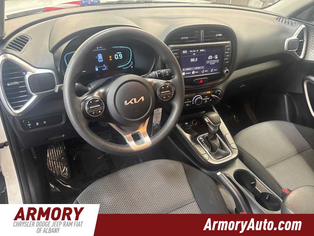 Thumbnail: 2024 Kia Soul - 9