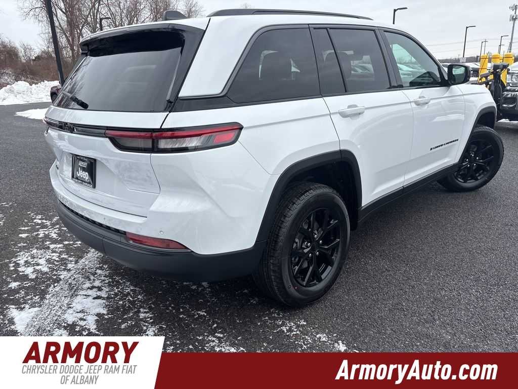 Thumbnail: 2026 Jeep Grand Cherokee - 4