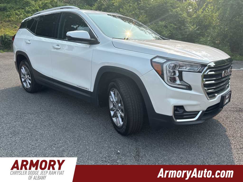 Thumbnail: 2022 GMC Terrain - 3