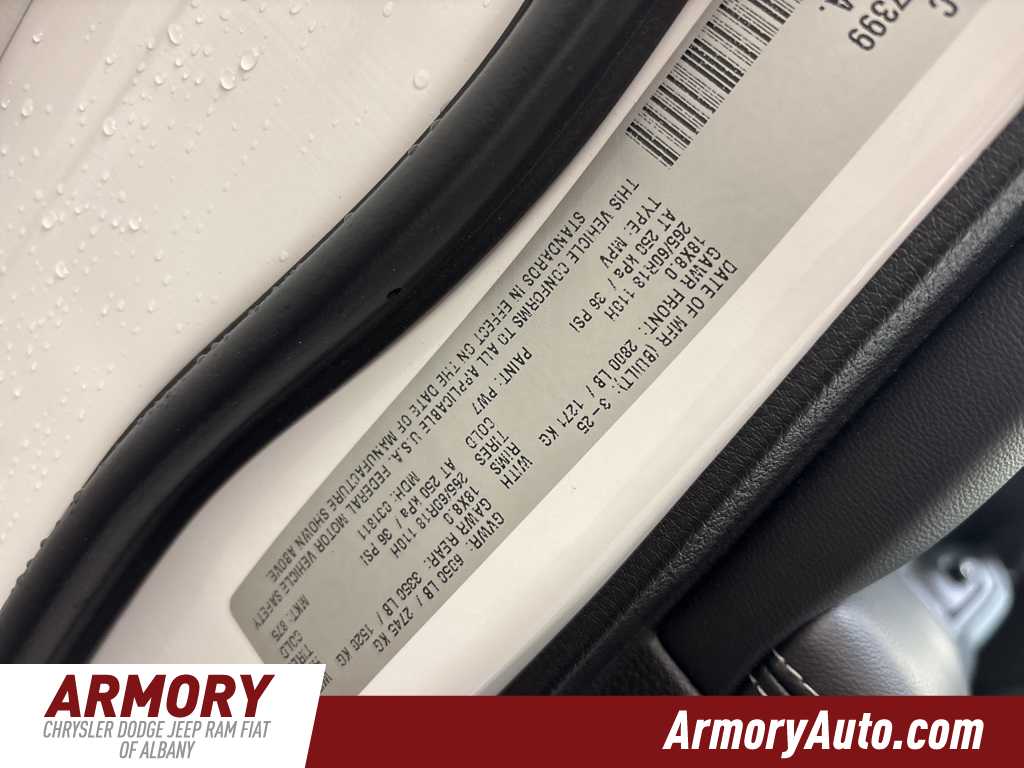 Thumbnail: 2025 Jeep Grand Cherokee - 44