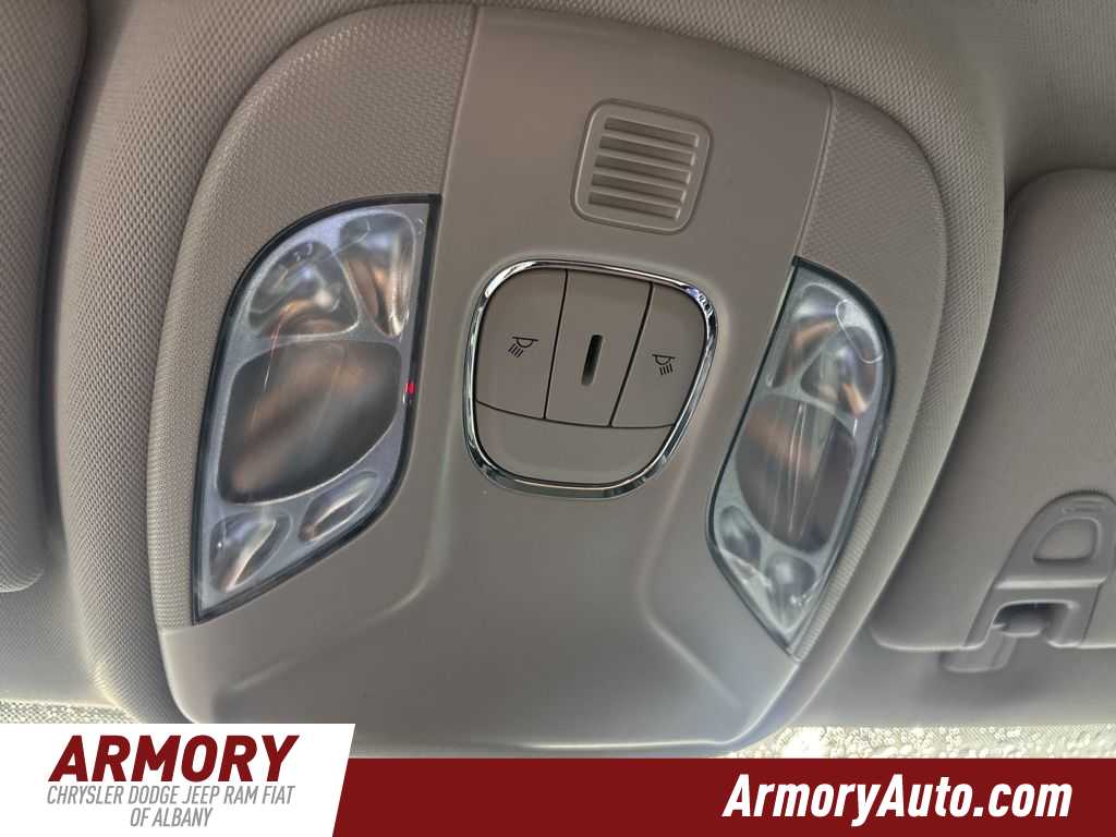 Thumbnail: 2022 Jeep Compass - 23