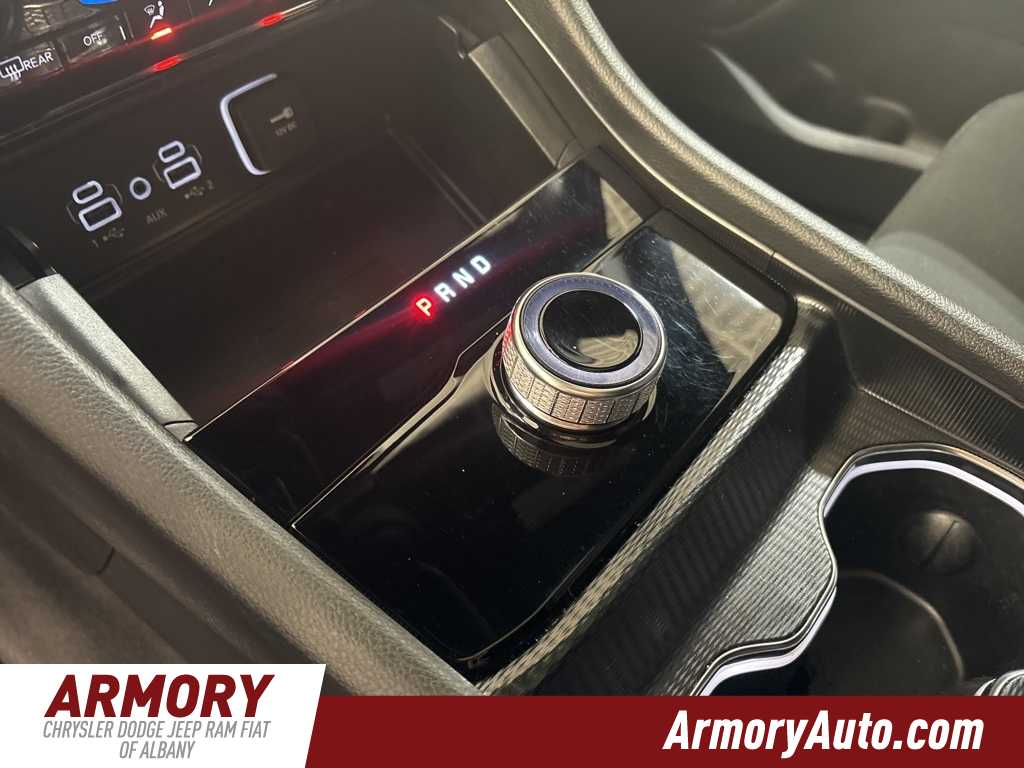 Thumbnail: 2025 Jeep Grand Cherokee - 19