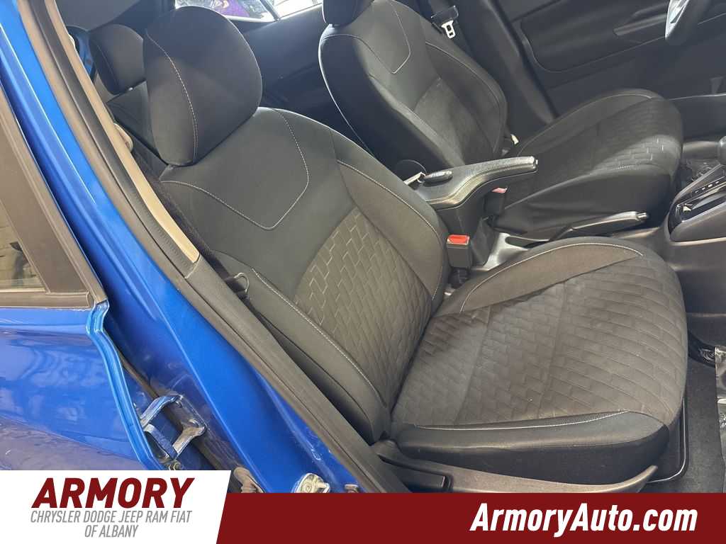 Thumbnail: 2022 Nissan Kicks - 34