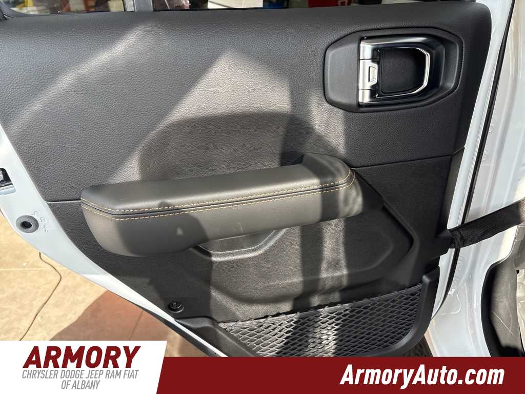 Thumbnail: 2025 Jeep Wrangler - 20