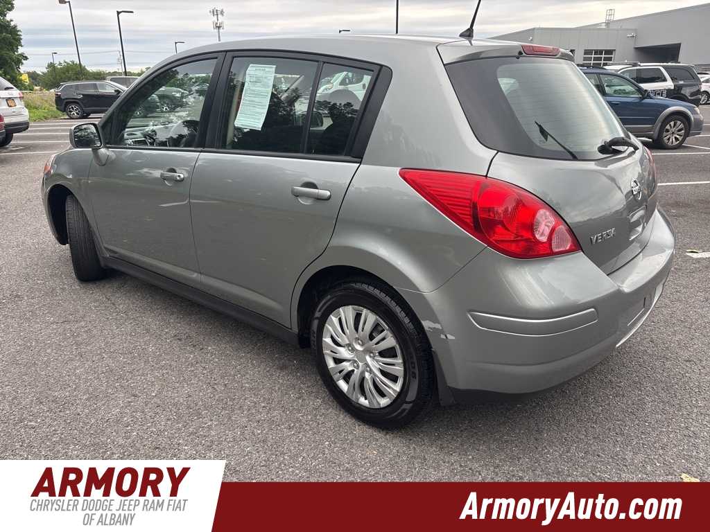Thumbnail: 2011 Nissan Versa - 6