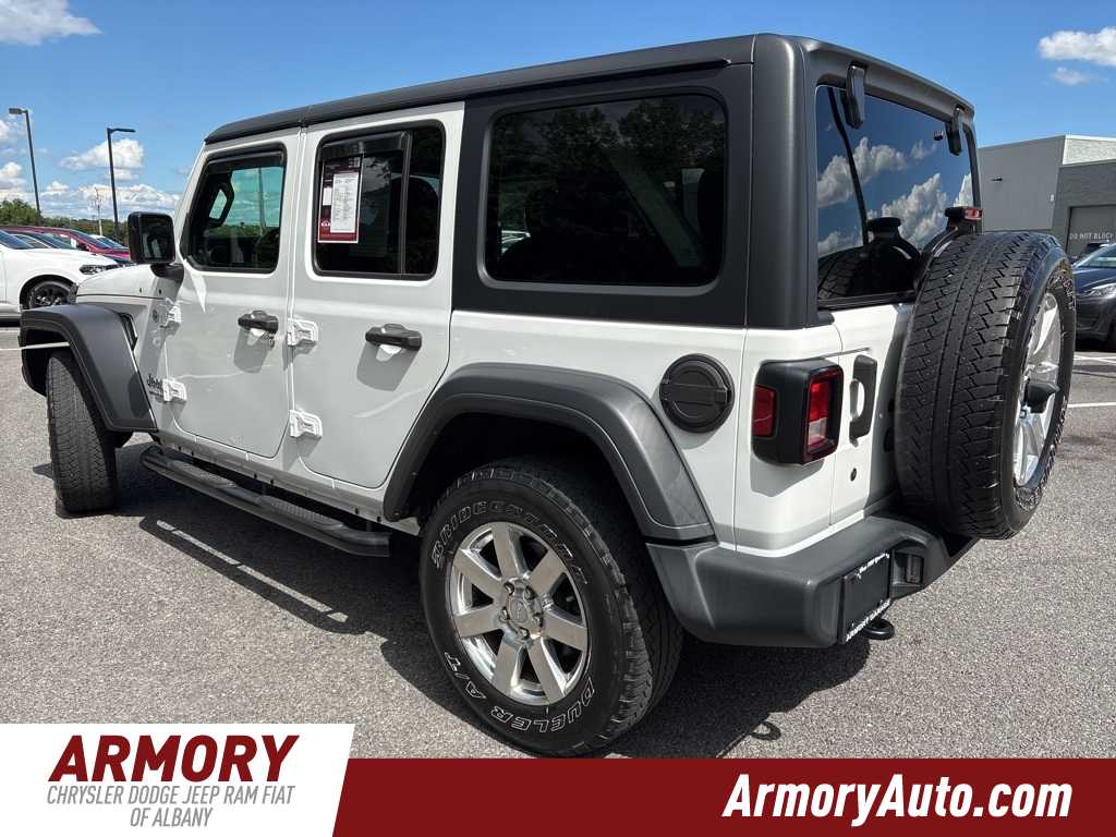 Thumbnail: 2019 Jeep Wrangler - 6