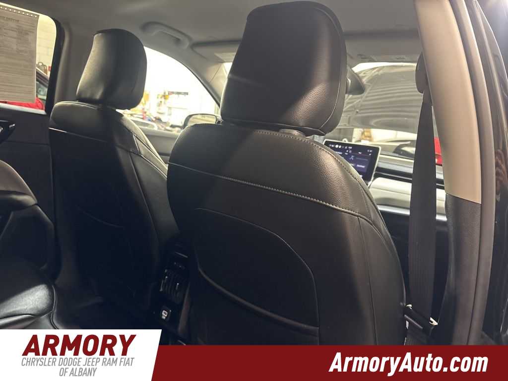 Thumbnail: 2022 Jeep Compass - 32