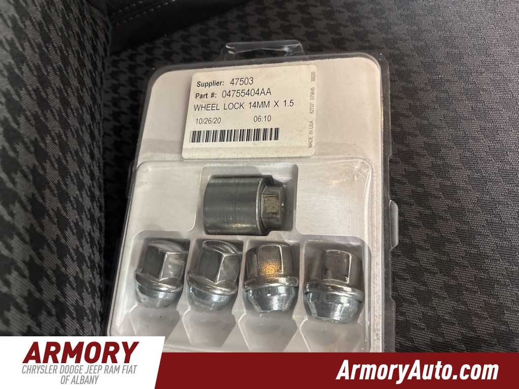 Thumbnail: 2021 Dodge Challenger - 32