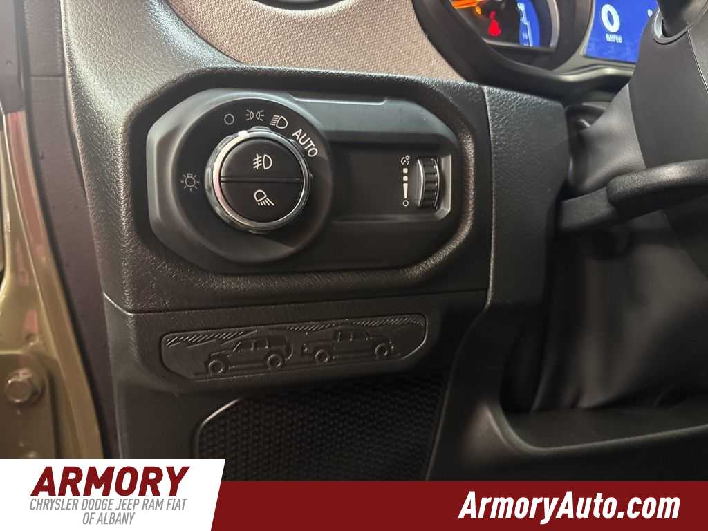 Thumbnail: 2026 Jeep Gladiator - 10