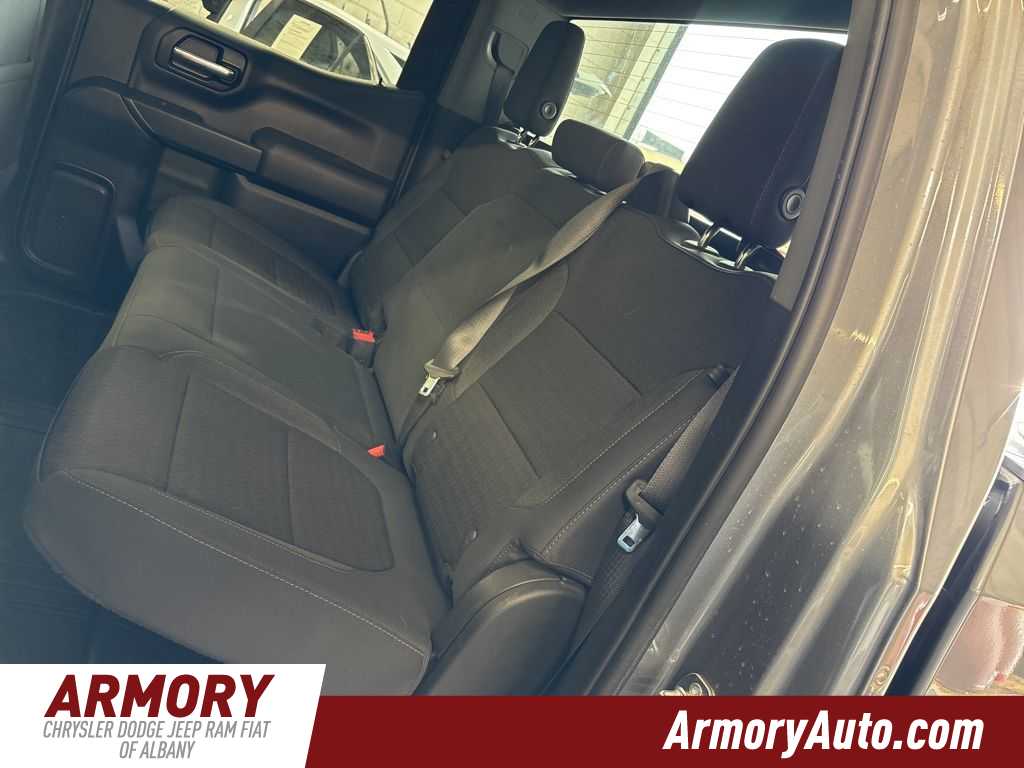 Thumbnail: 2022 Chevrolet Silverado 1500 - 22