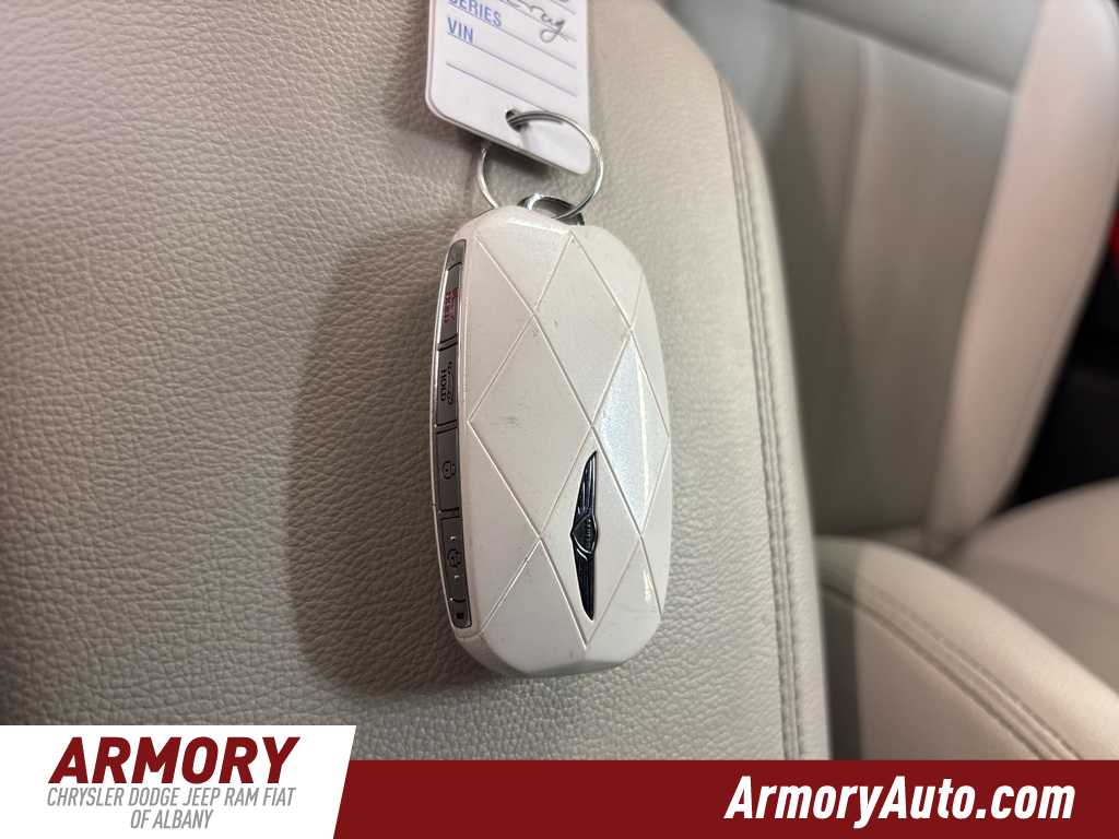 Thumbnail: 2024 Genesis G70 - 21