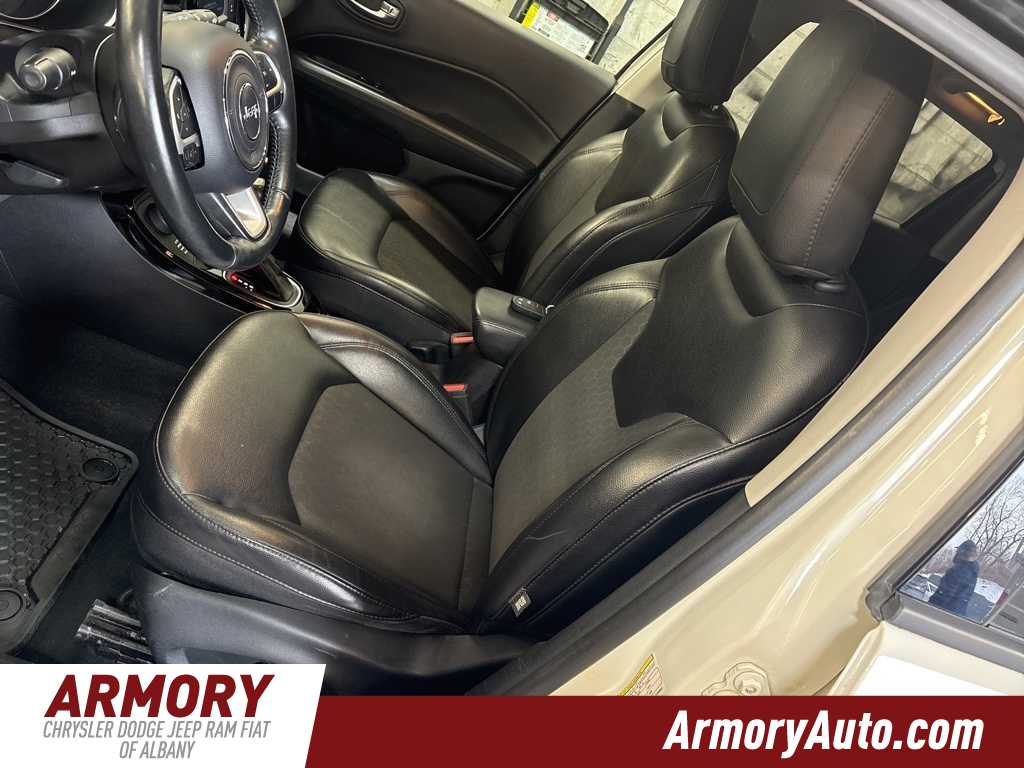 Thumbnail: 2018 Jeep Compass - 12