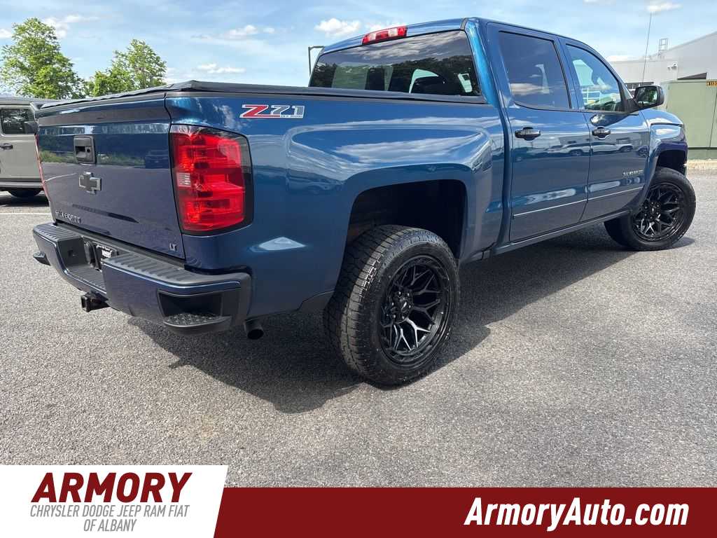 Thumbnail: 2018 Chevrolet Silverado 1500 - 4