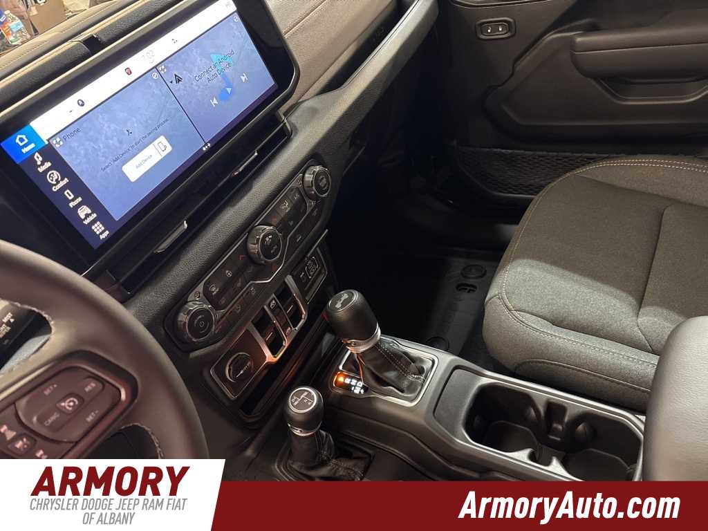 Thumbnail: 2025 Jeep Wrangler - 14