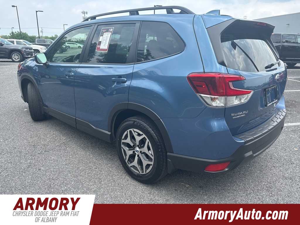 2022 Subaru Forester Premium 6