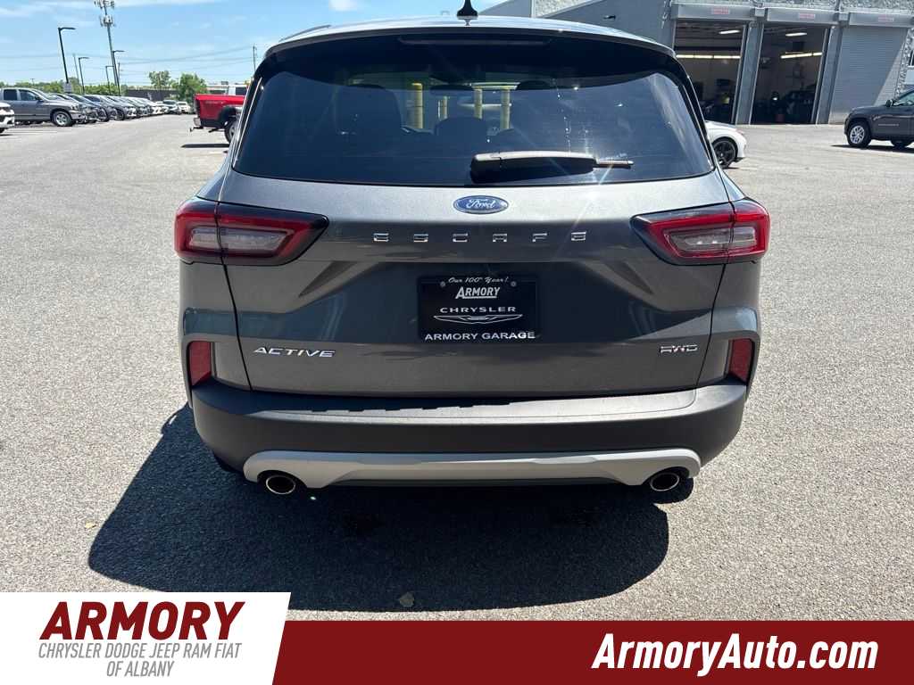 Thumbnail: 2024 Ford Escape - 4