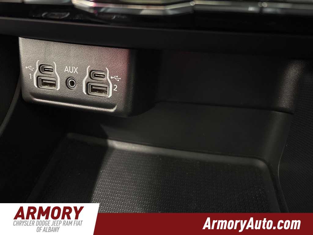 Thumbnail: 2022 Dodge Durango - 20