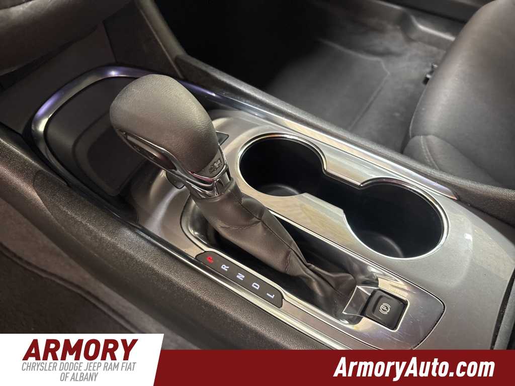 Thumbnail: 2024 Chevrolet Malibu - 21