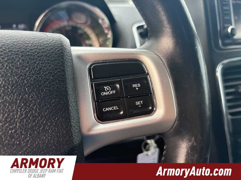 Thumbnail: 2019 Dodge Grand Caravan - 16