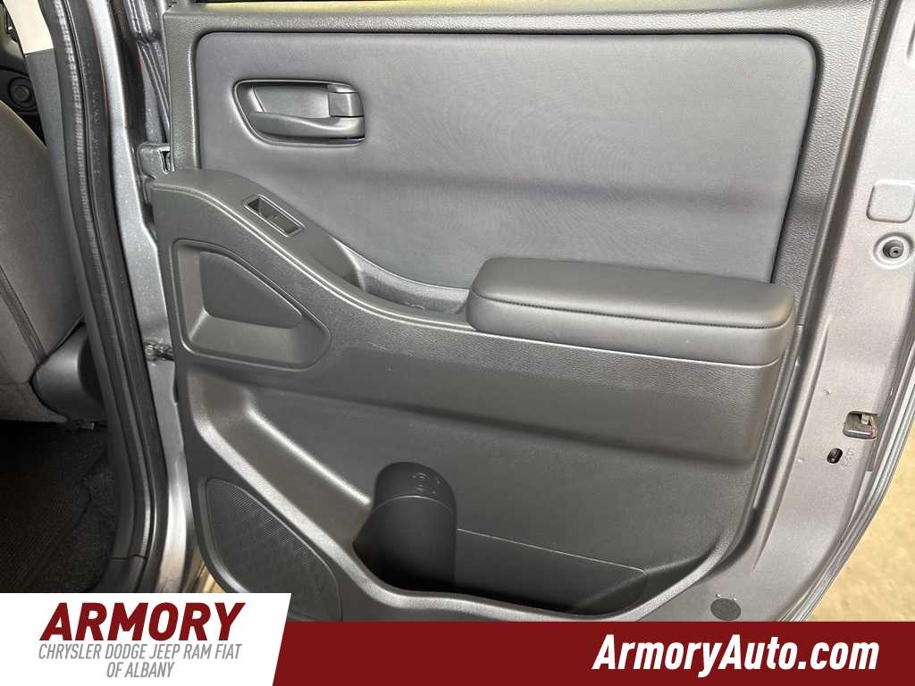 Thumbnail: 2022 Nissan Frontier - 26