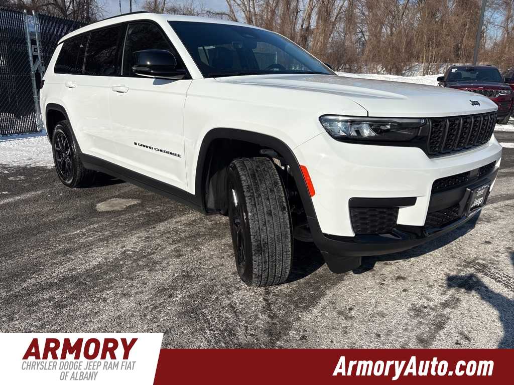 Thumbnail: 2025 Jeep Grand Cherokee L - 3