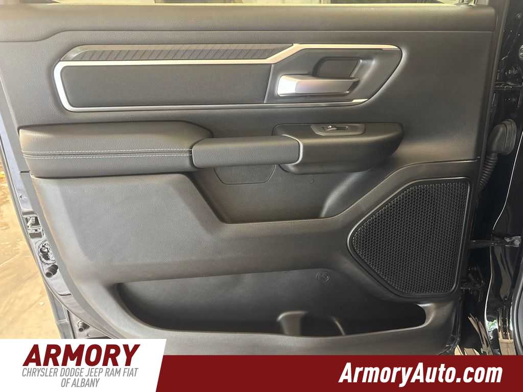 Thumbnail: 2026 RAM 1500 - 22