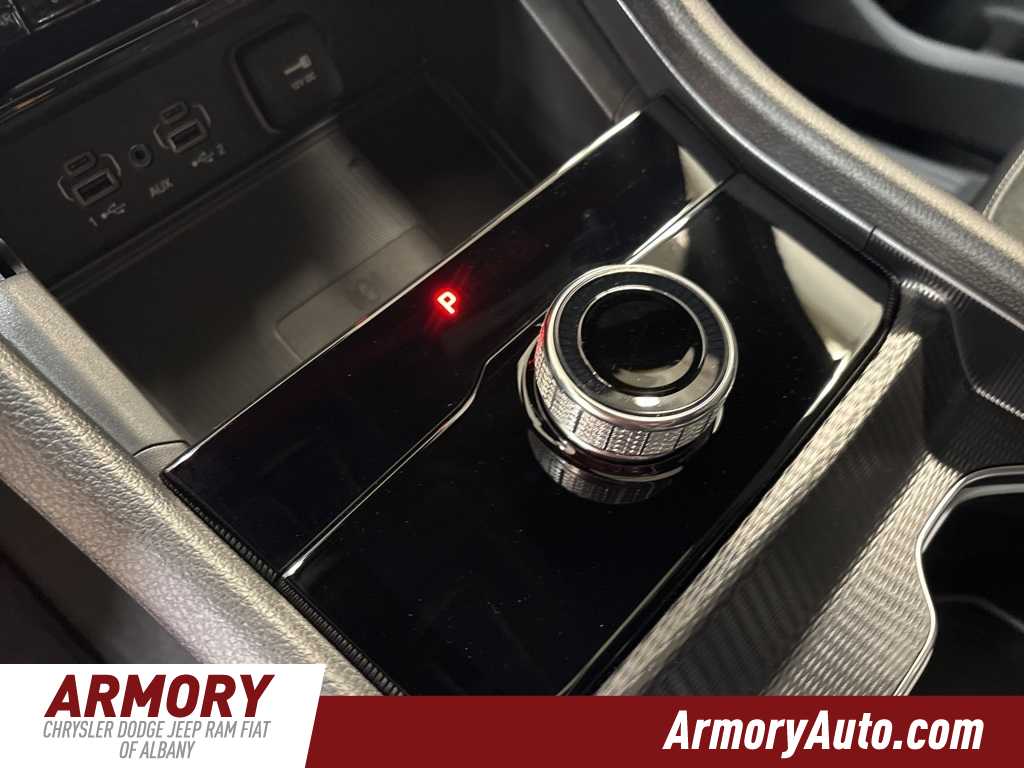 Thumbnail: 2025 Jeep Grand Cherokee L - 18