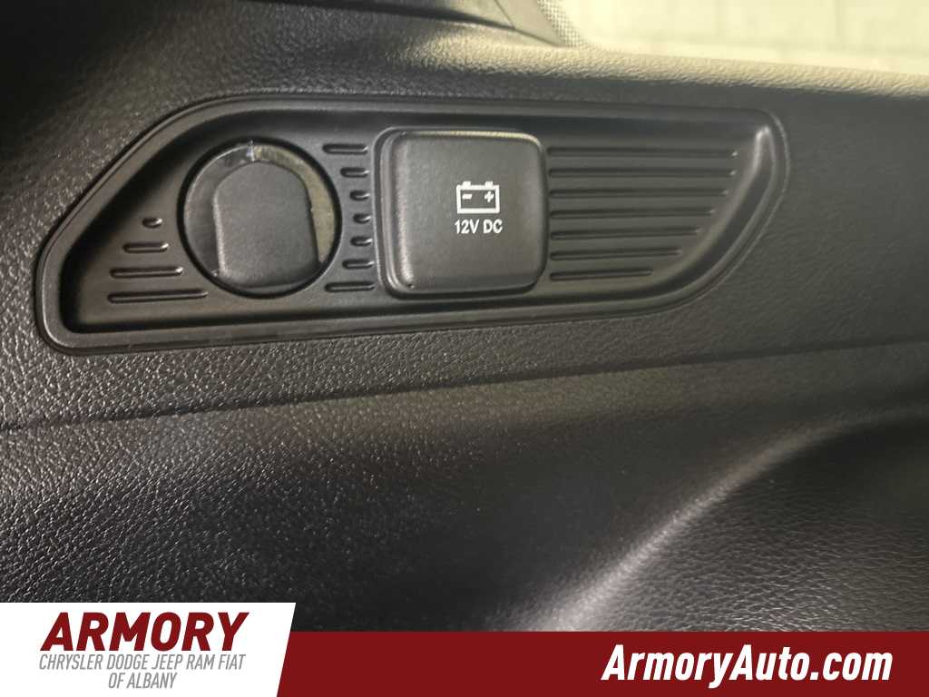 Thumbnail: 2025 Jeep Grand Cherokee - 29