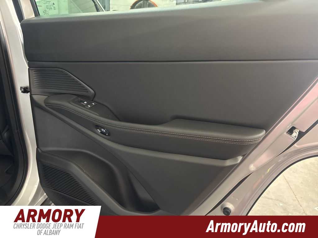 Thumbnail: 2026 Jeep Cherokee - 36