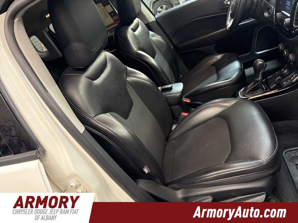 Thumbnail: 2018 Jeep Compass - 36