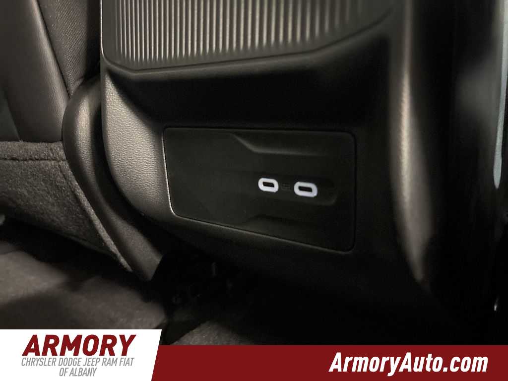 Thumbnail: 2026 Jeep Cherokee - 38