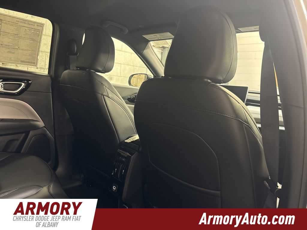 Thumbnail: 2026 Jeep Compass - 29