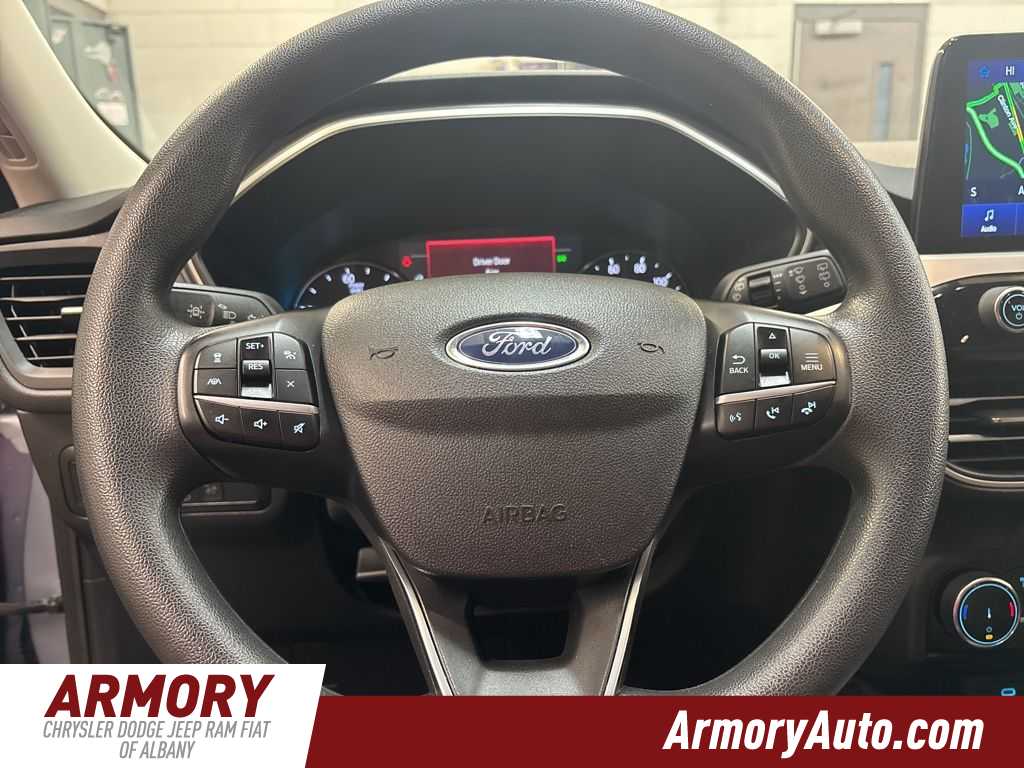 Thumbnail: 2022 Ford Escape - 12