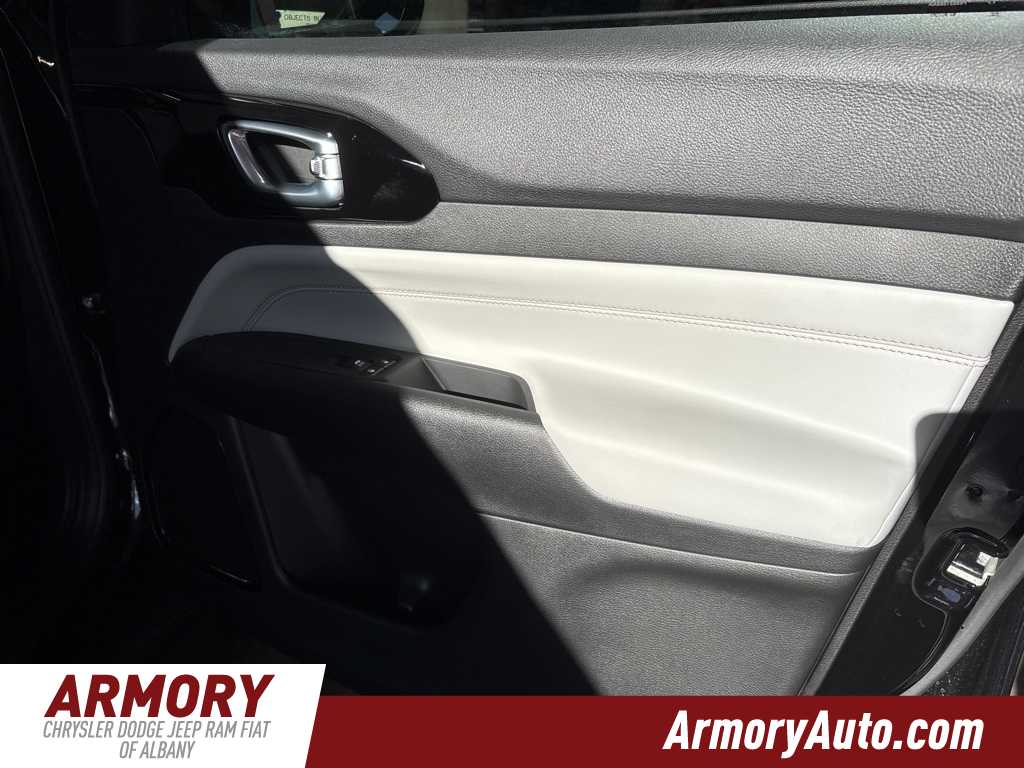 Thumbnail: 2025 Jeep Compass - 28