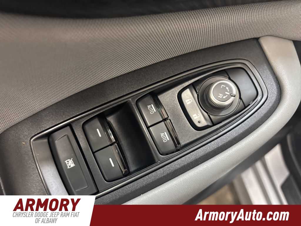 Thumbnail: 2024 Subaru Legacy - 8