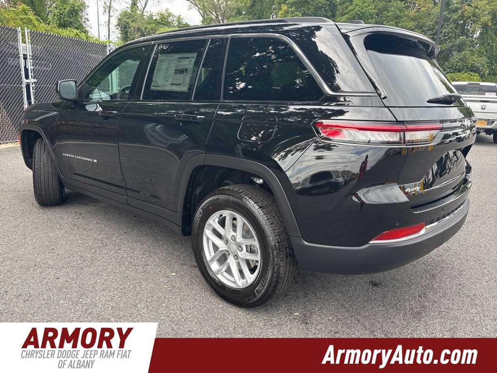 Thumbnail: 2025 Jeep Grand Cherokee - 6